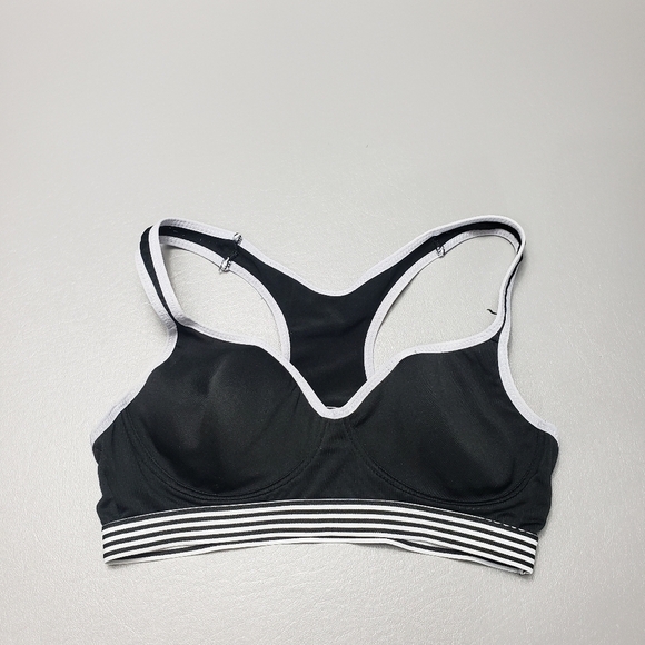 3/$15 just be black and white wireless bra women's size 34B - Picture 1 of 6